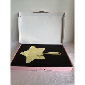 New In Box Jeffree Star Cosmetics￼ Hand Star Mirror Gold Crome Makeup